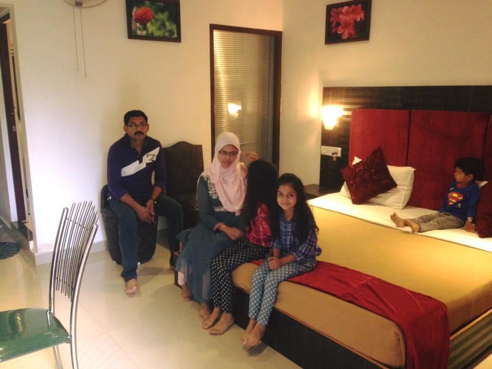 Green Leaf Home Stay Thekkady Buitenkant foto