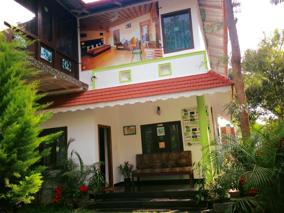 Green Leaf Home Stay Thekkady Buitenkant foto